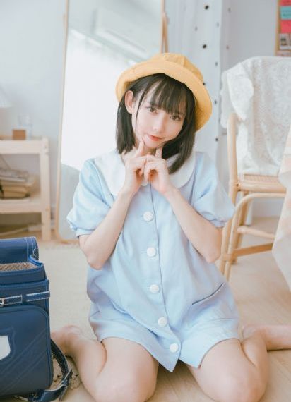 大胆美女视频一区二区_BD英语在线观看完整版