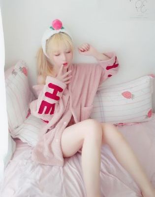 欧美门口挂袜子图片_剧情片在线观看